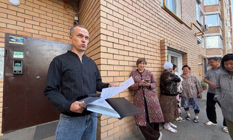 «Можно рассмотреть как шантаж» - Новостройку в центре Костаная грозят отключить от света и воды. Чего хотят от жильцов?