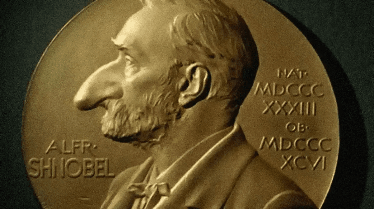 Молоко тараканов и закопанные трусы. За что вручили Шнобелевскую премию – 2026