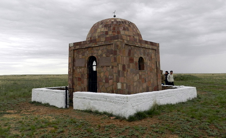 Мемориальный комплекс Кейки батыра в селе Тасты