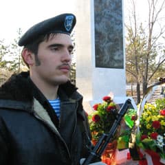 Стела вместо БТРа