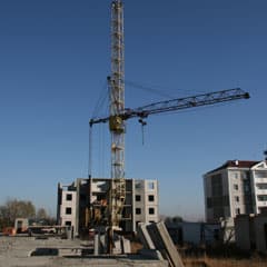 Вновь приостановили