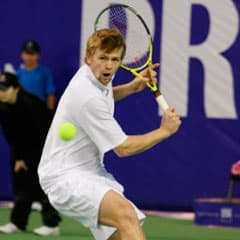 Голубев покинул US Open