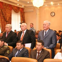 Кто заменит ветхие трубы и спасет от мародеров?