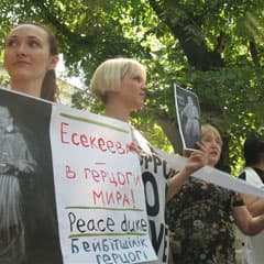 Кто тут «деструктивный»?