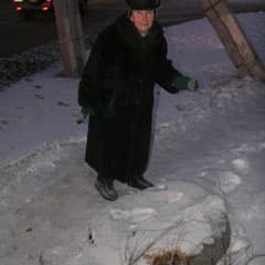 С горки прямо в колодец