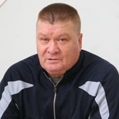 «Надо расшевелить власть»