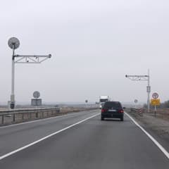 Дорога, а на дороге - старые грабли