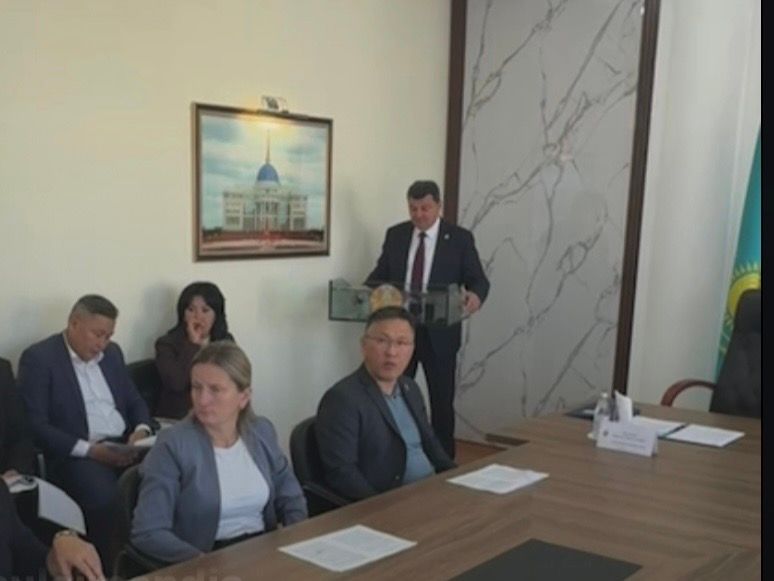 «Вроде светит, но...» - Обновить систему освещения Рудного планирует его аким