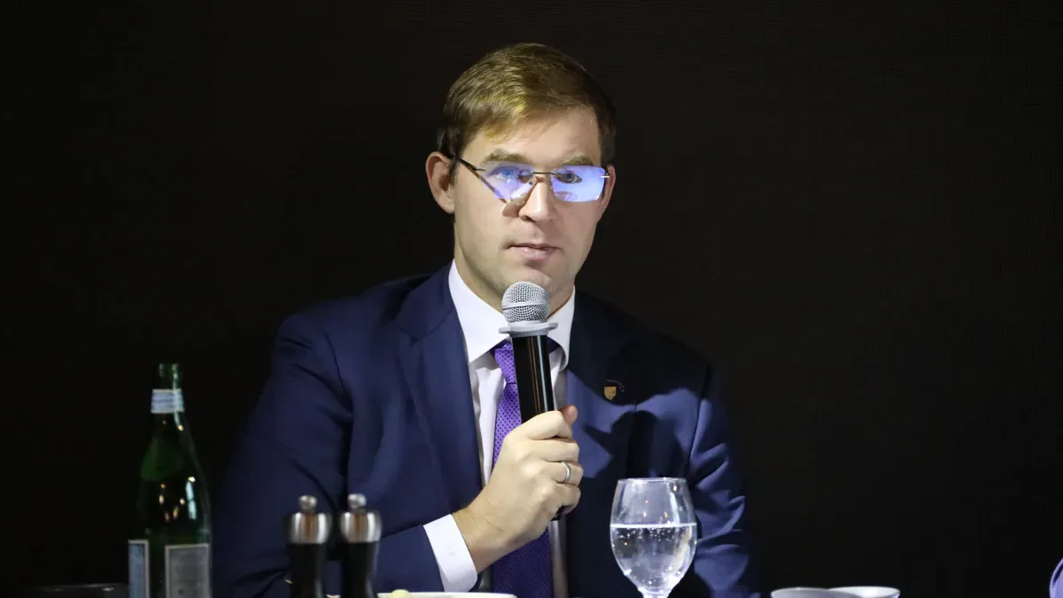Генпрокуратура РФ подала иск к главе FIDE Тимуру Турлову и Freedom Finance