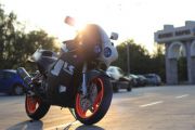 Фото
